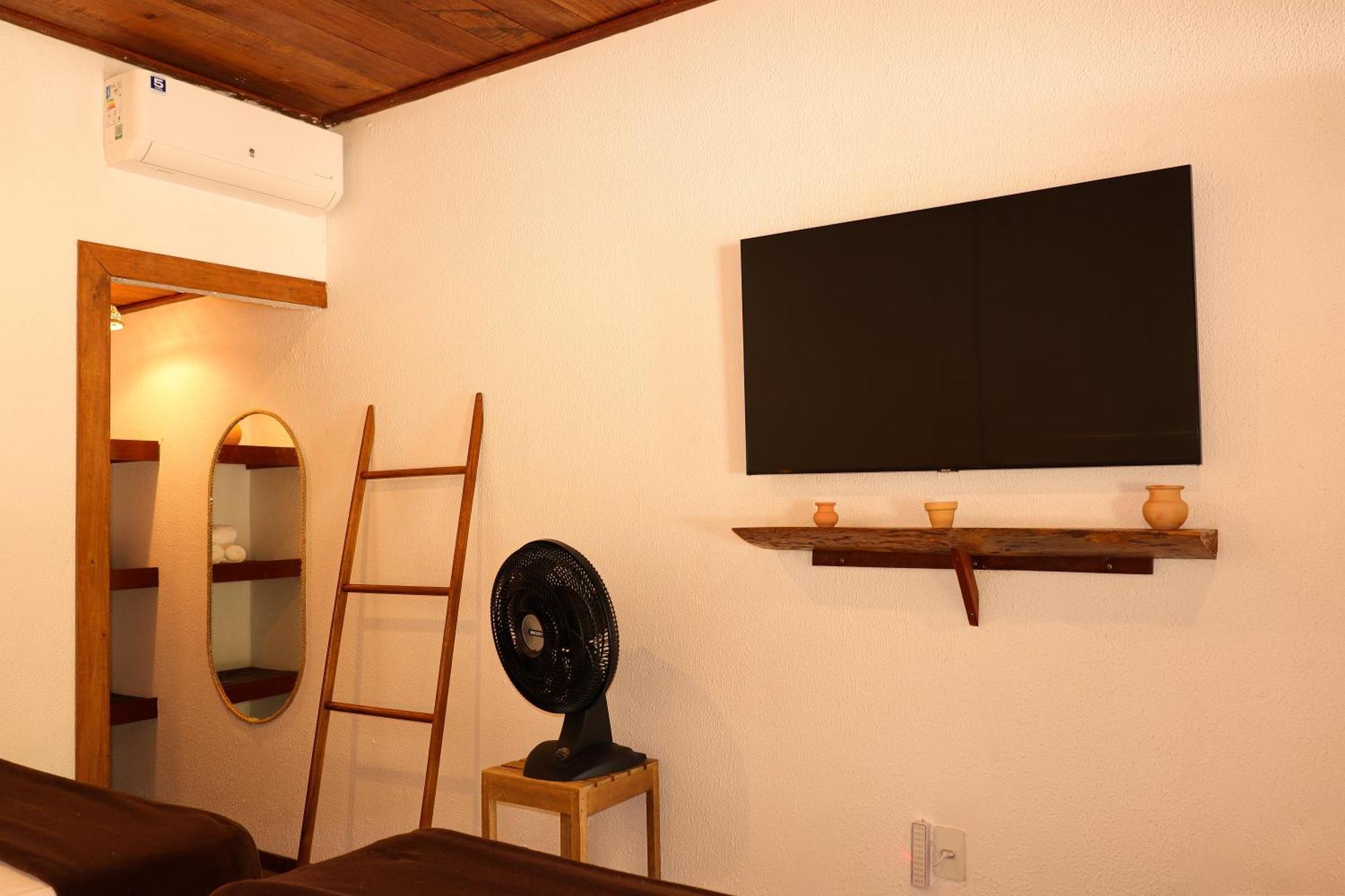 Guest house Paraiso Do Calango Azul